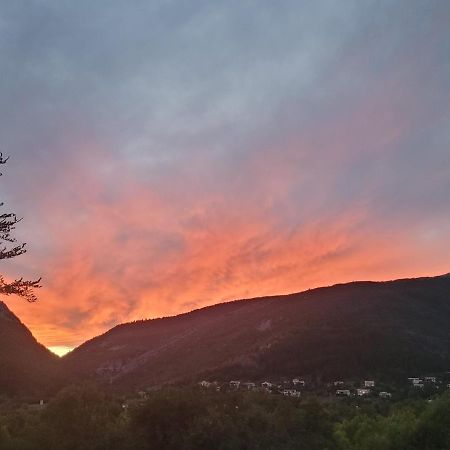 Bed and Breakfast La Reyniere Серрес Екстер'єр фото